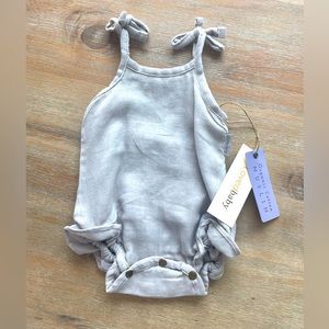 0-3M L’ovedbaby Baby Girl Organic Muslin Ruffle Bodysuit / Onesie *NWT!*